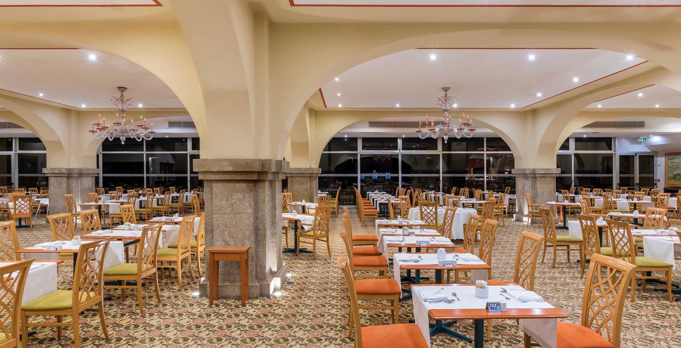 Pestana-Carlton-Madeira-Restaurant-38