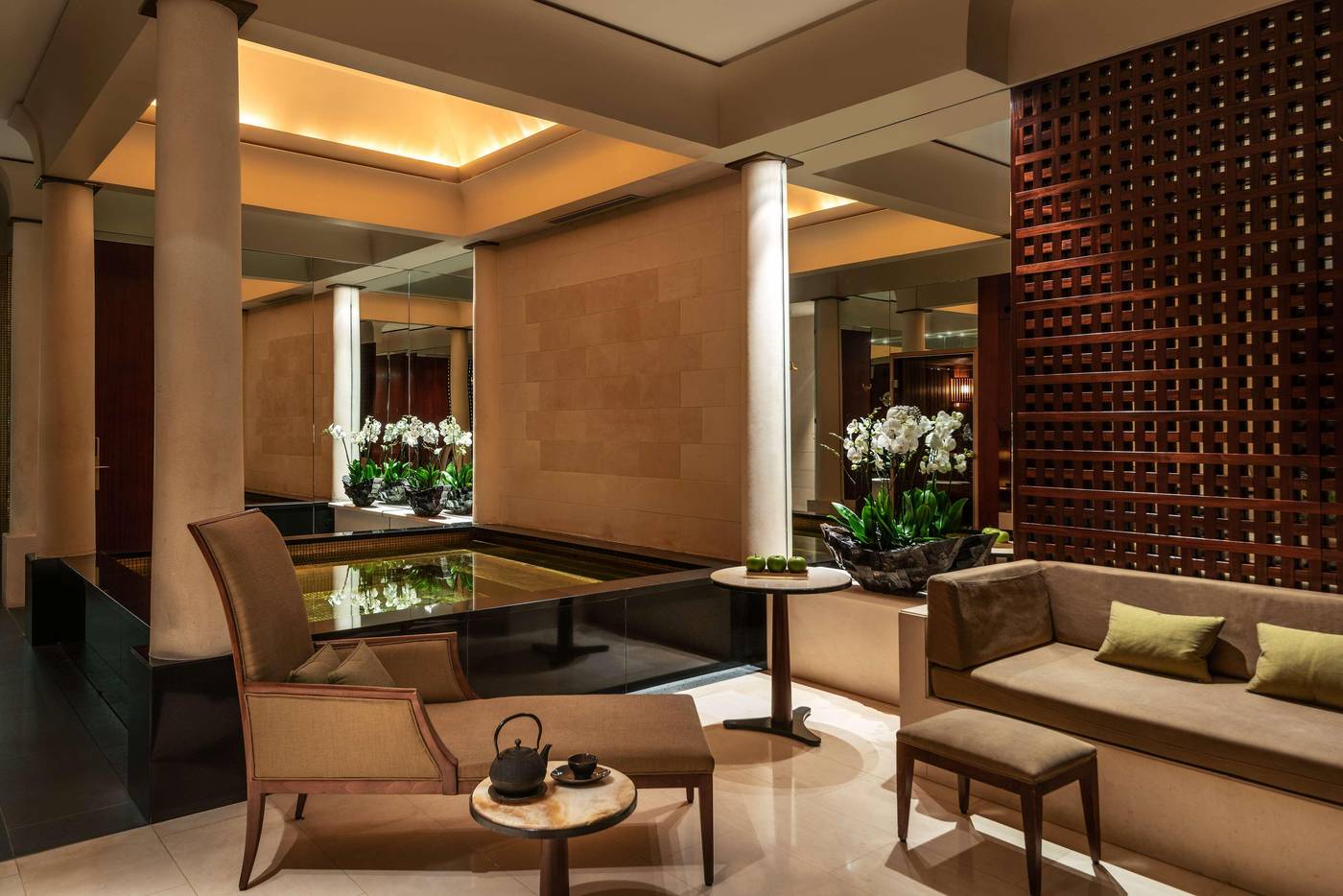 Park-Hyatt-Paris-Vendome-Sports-and-Entertainment-4