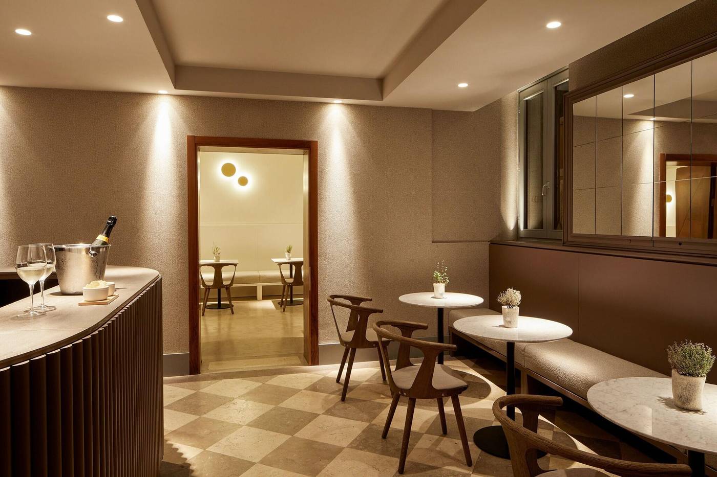 Dei-Dragomanni-Restaurant-4