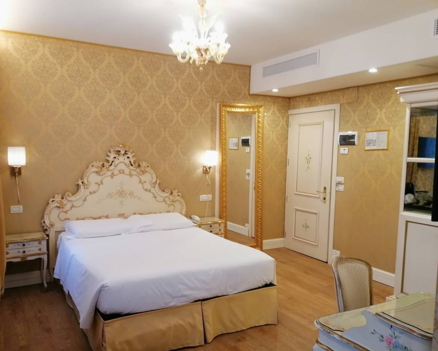 Hotel-Canaletto-Room-34