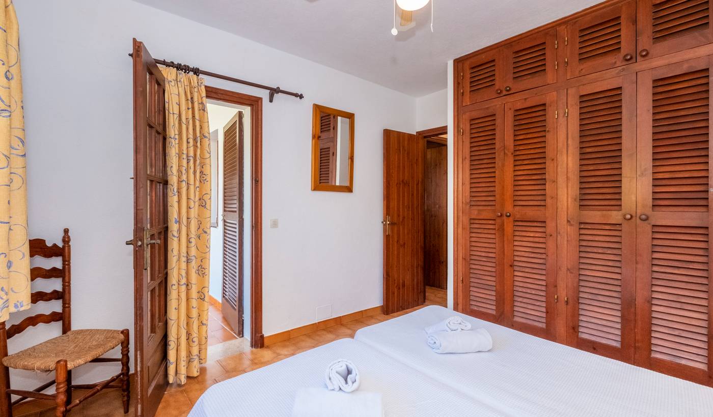 Son-Bou-Gardens-Room-60