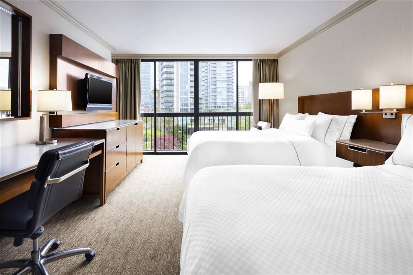 Westin-Bayshore-Vancouver-General-view-29