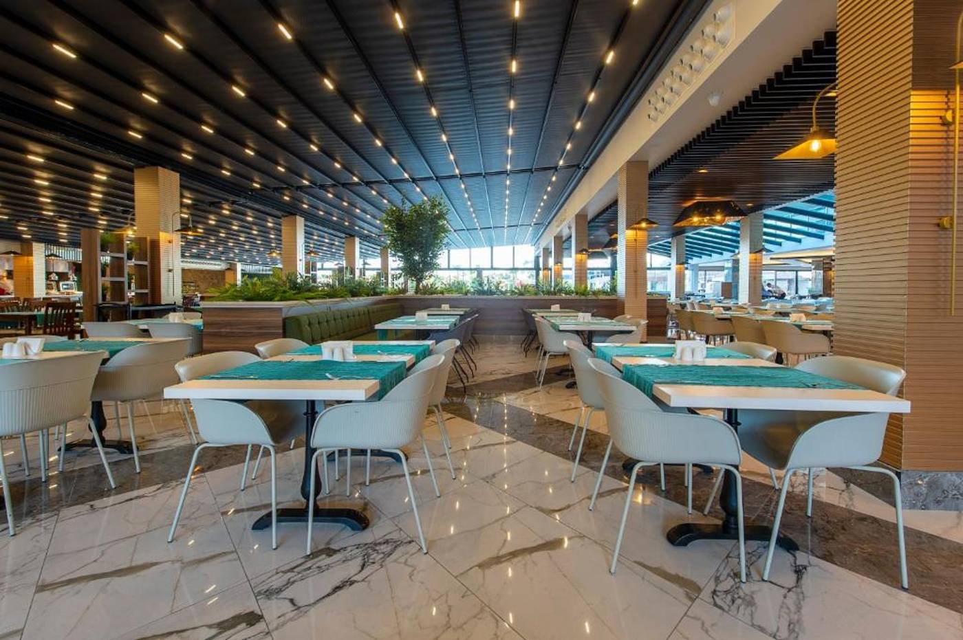 Eftalia-Aqua-Resort-Restaurant-32