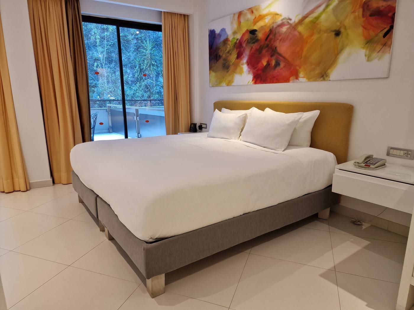 Hilton-Sorrento-Palace-Room-45