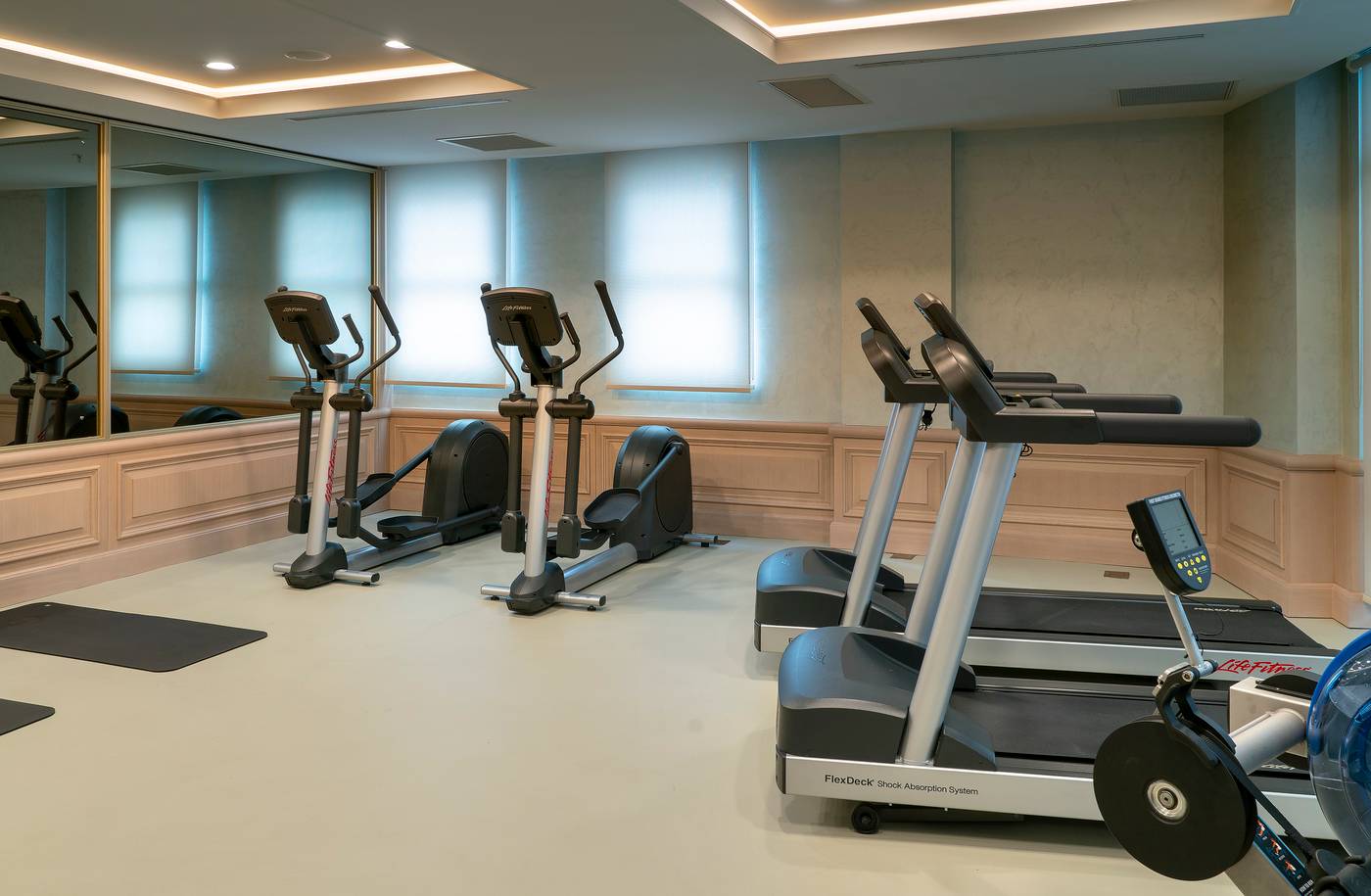 Millennium-Istanbul-Golden-Horn-Sports-and-Entertainment-28