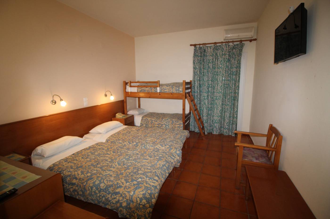 Sea-Bird-Room-33