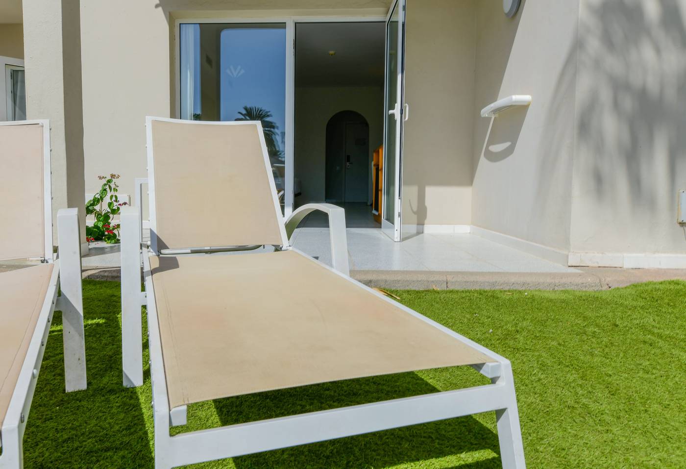 Hotel-LIVVO-Koala-Garden-Room-13