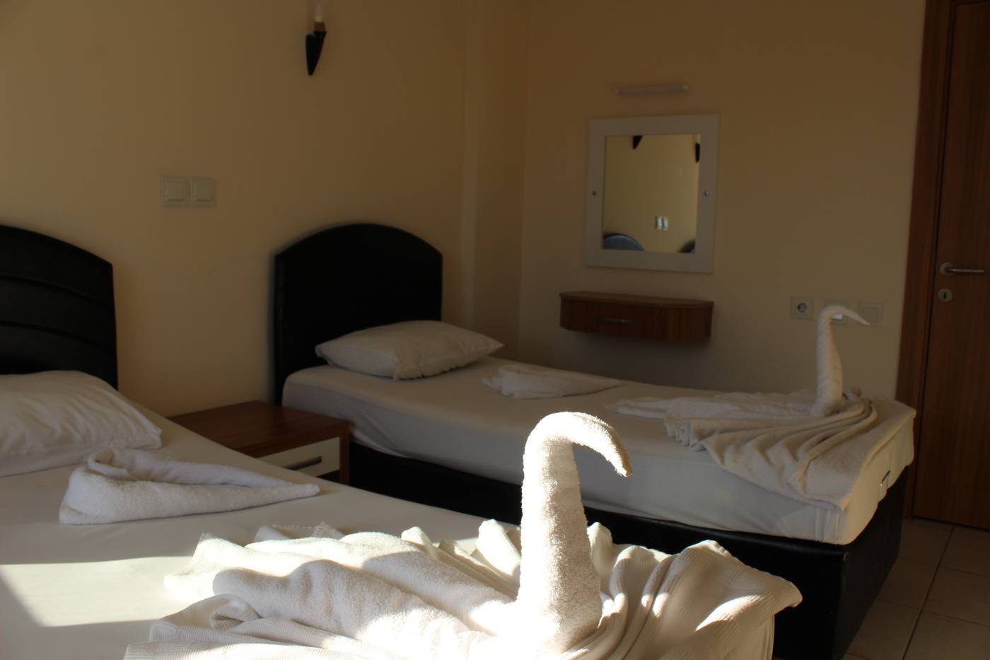 Mitos-Apartments-Room-19