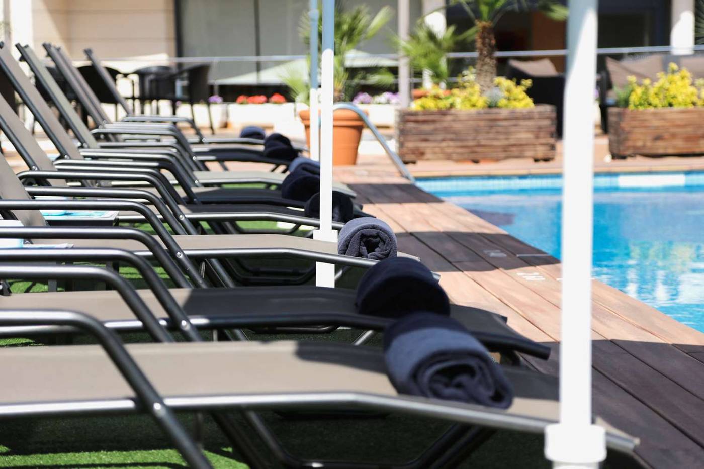 Best-Western-Hotel-Mediterraneo-Pool-10