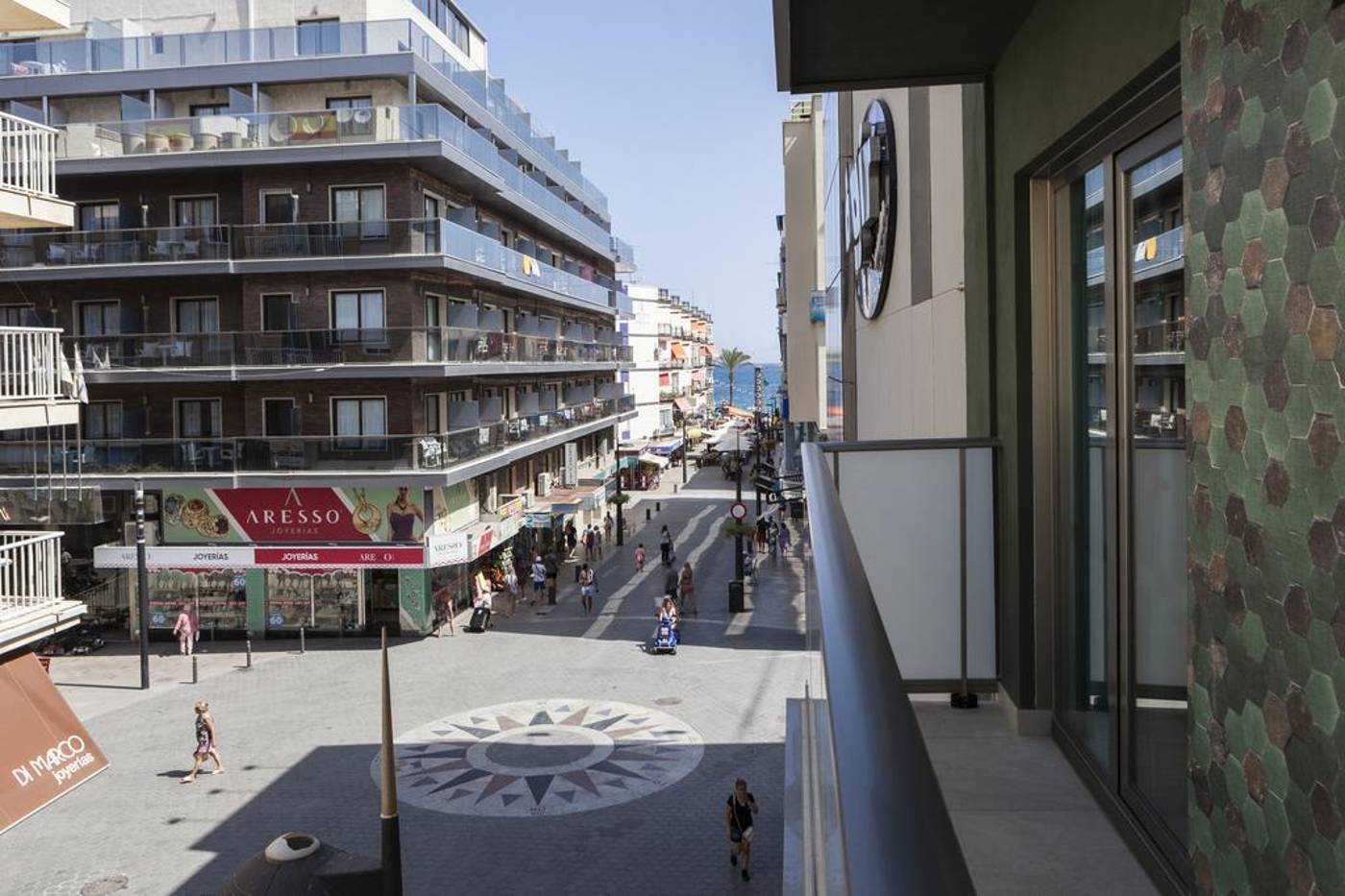 Estudios-Benidorm-Room-2