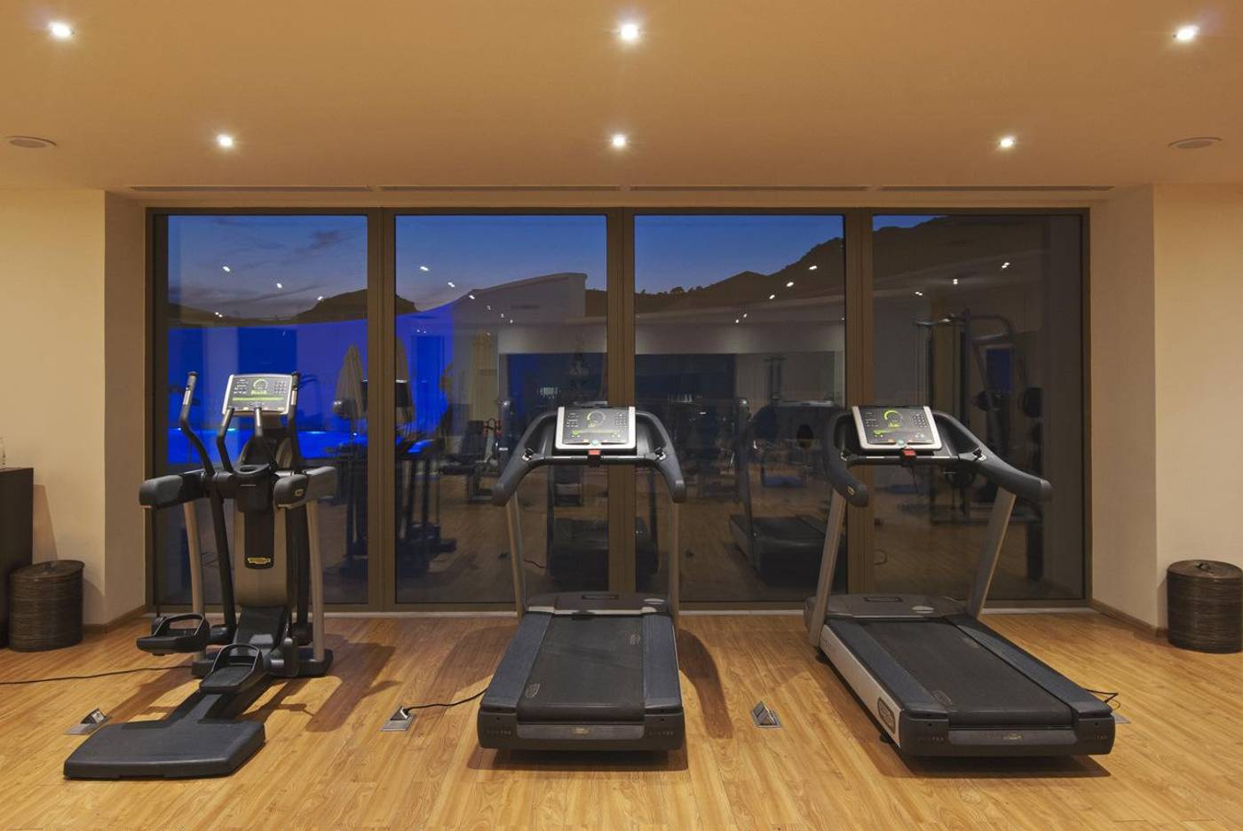 La-Marquise-Luxury-Resort-Complex-Sports-and-Entertainment-74