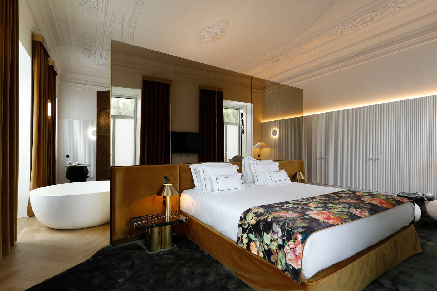 Montebelo-Vista-Alegre-Lisboa-Chiado-Hotel-Room-6