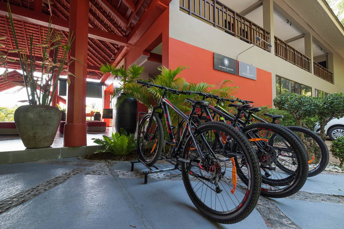 The-Sunset-Beach-Resort---Spa-Taling-Ngam-Sports-and-Entertainment-13