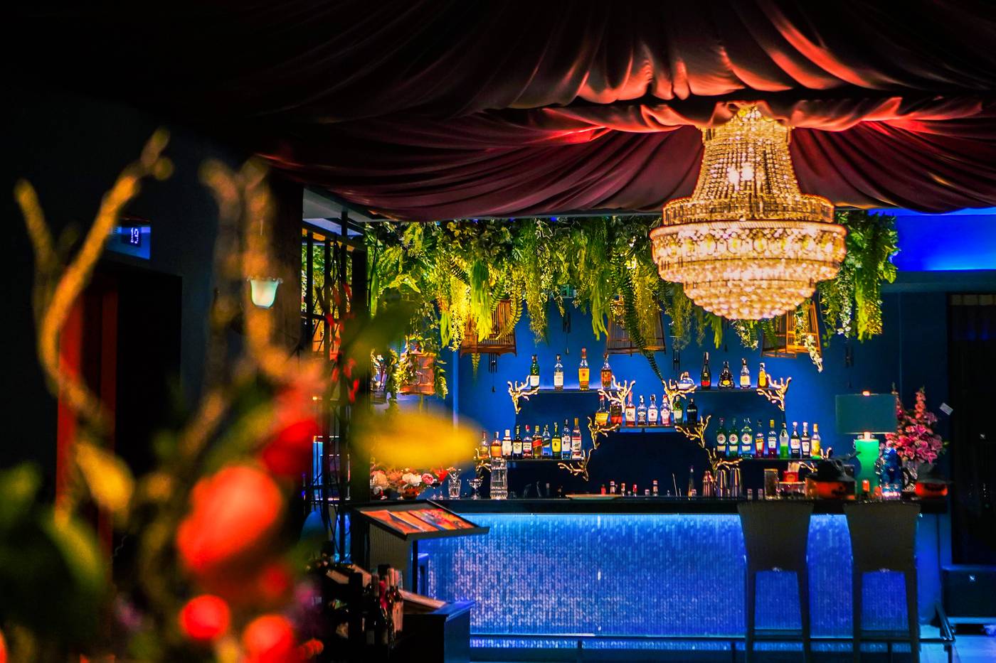 Royal-Phuket-City-Bar-50