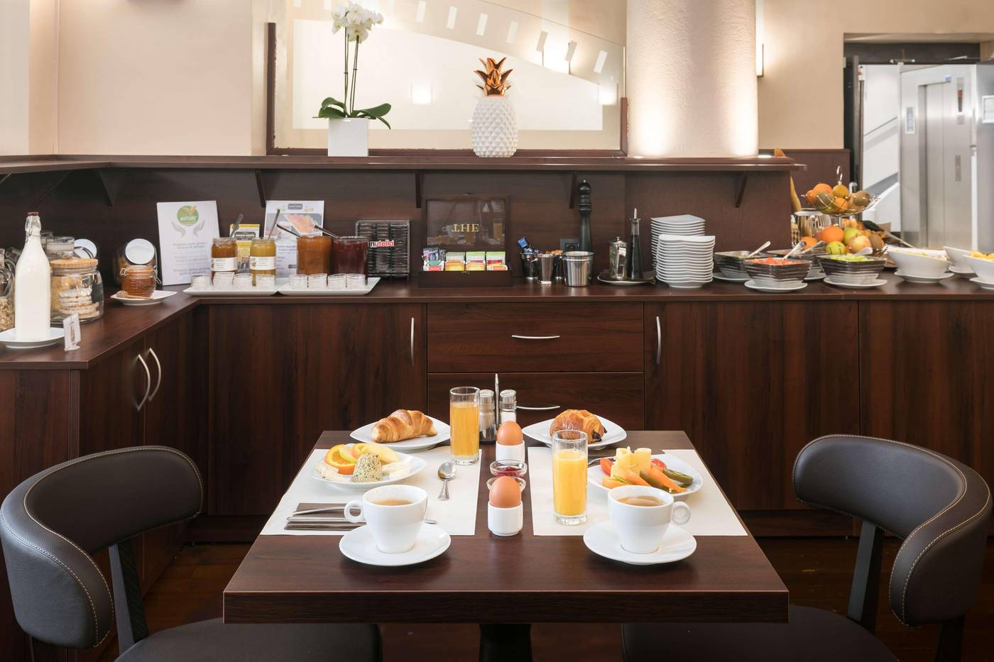 Best-Western-Plus-Hotel-Brice-Garden-Restaurant-63