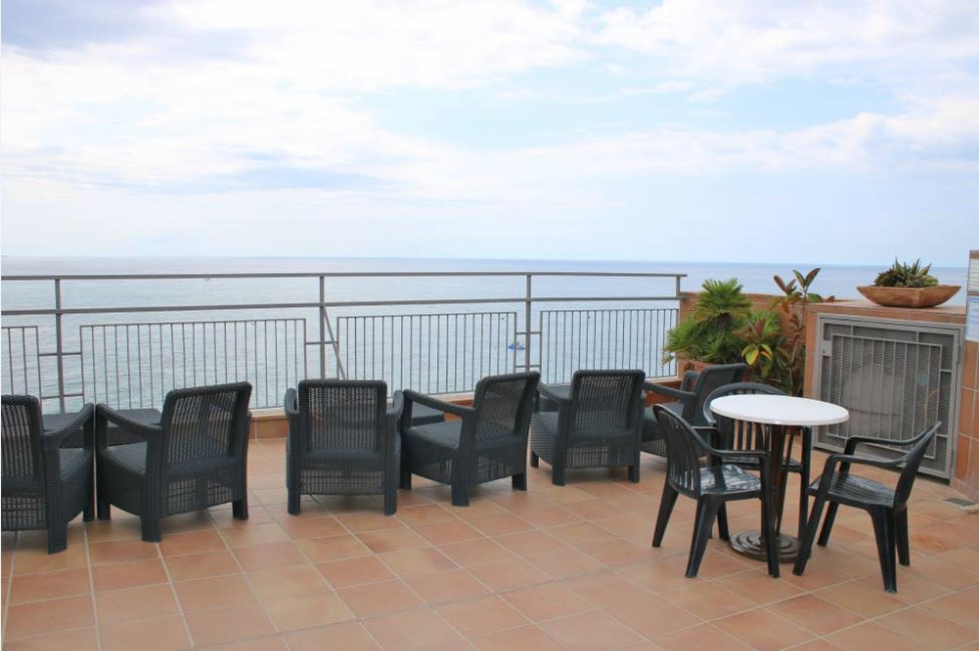 30-Degrees-Hotel-Espanya-Pool-62