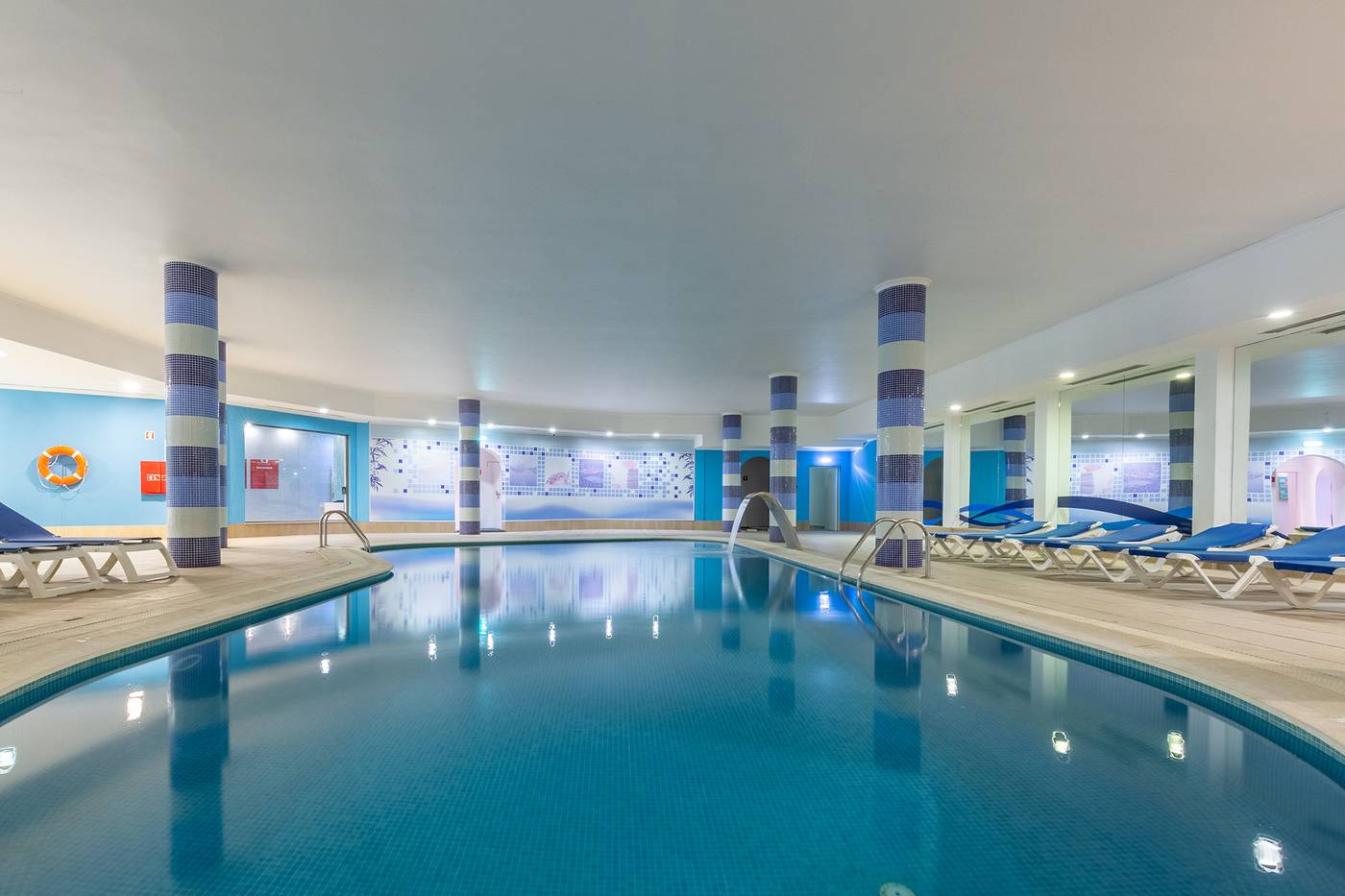 Solaqua-Apartments-Pool-63