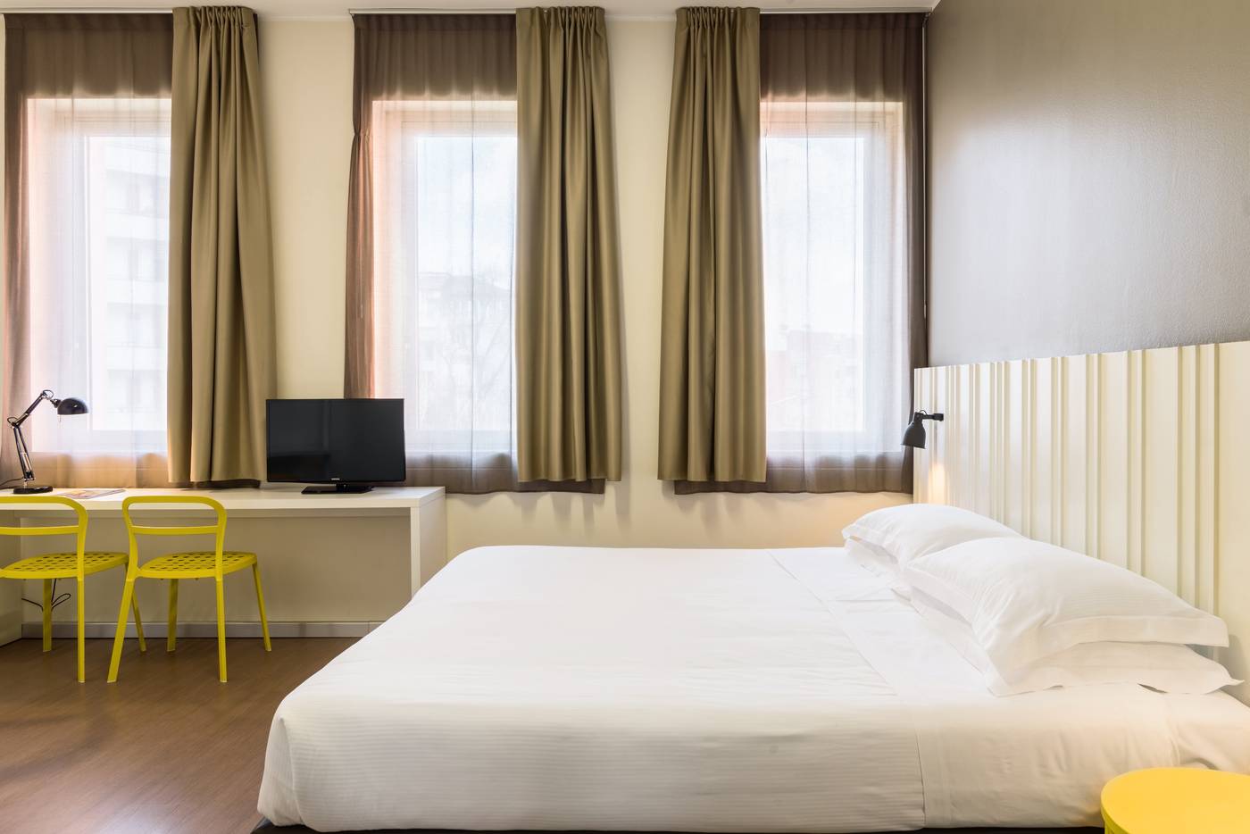 B-B-Hotel-Milano-Ornato-Room-14