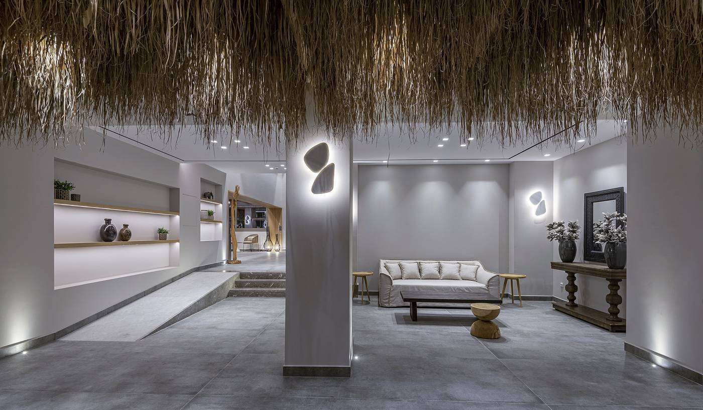 Lakitira-Resort-Lobby-38