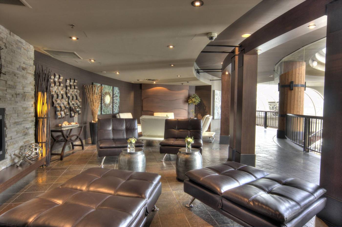 The-Lonsdale-Quay-Lobby-14