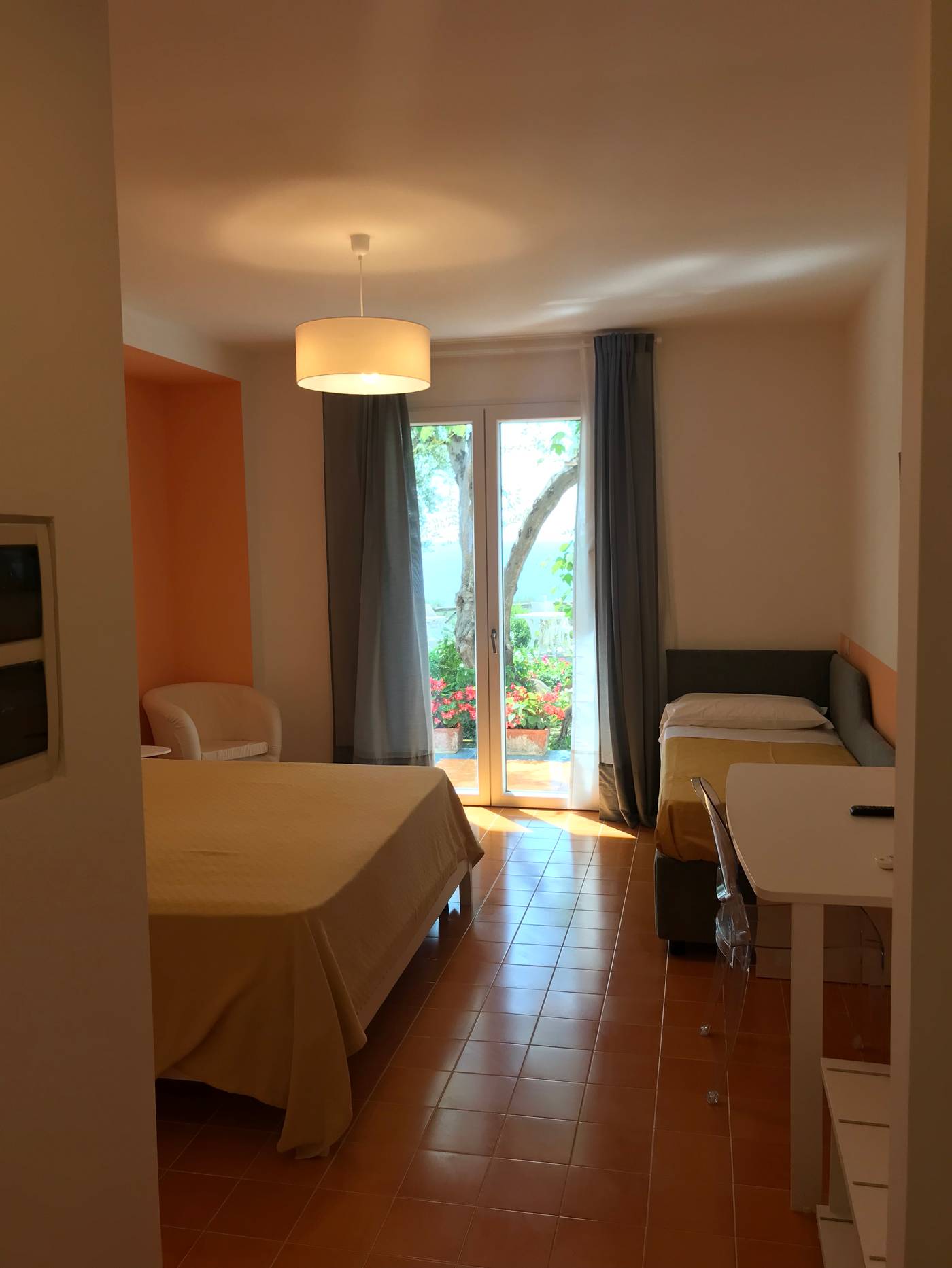 Villa-Pina-Antico-Francischiello-Room-21