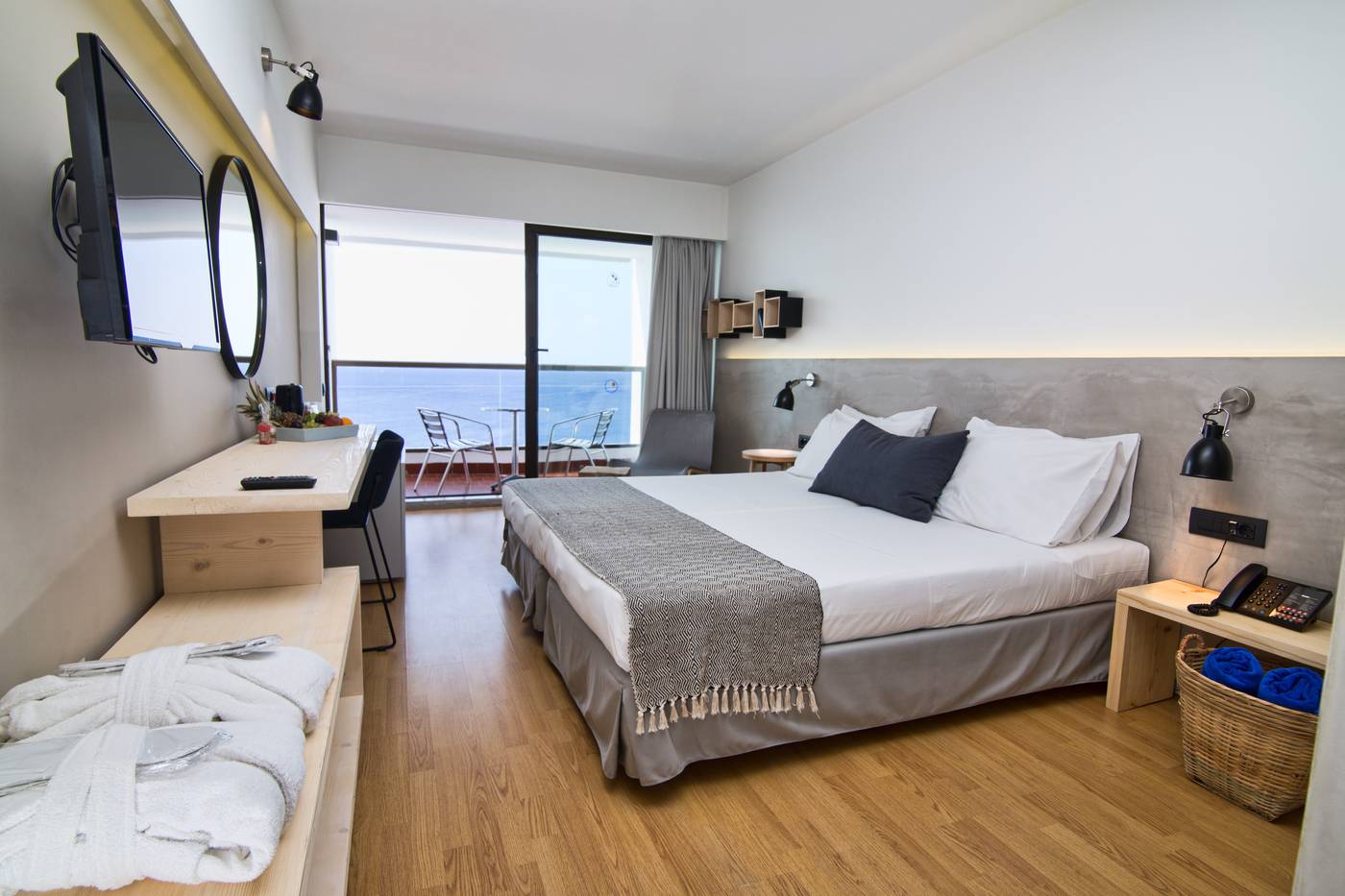 Blue-Sky-City-Beach-Hotel---Adults-Only-Room-14