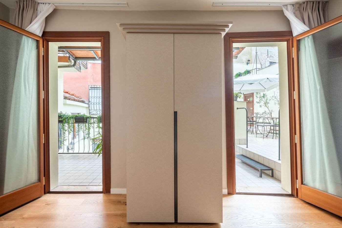 Hotel-Herion-Lobby-9