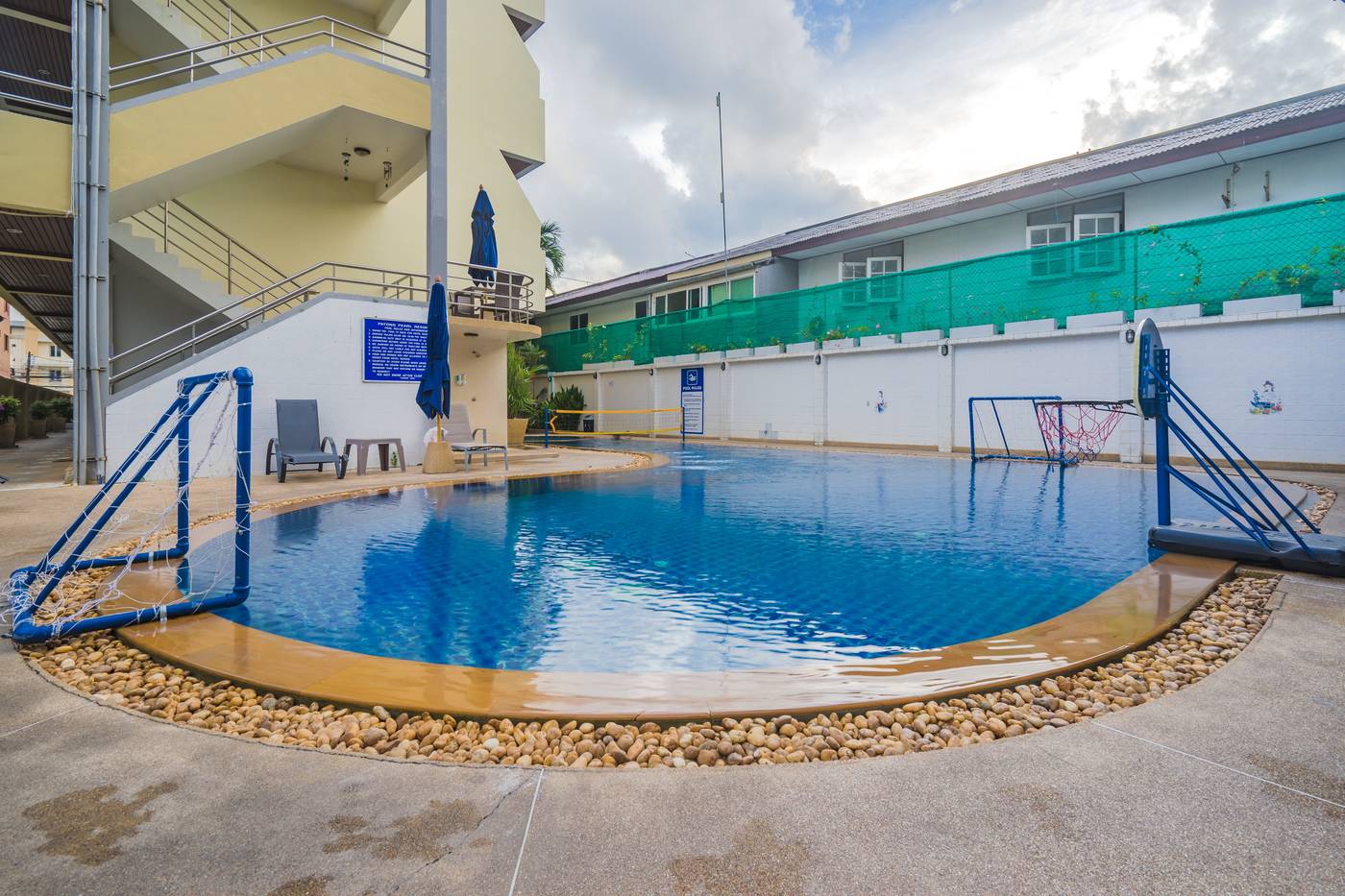 Patong-Pearl-Resortel-Phuket-Pool-2