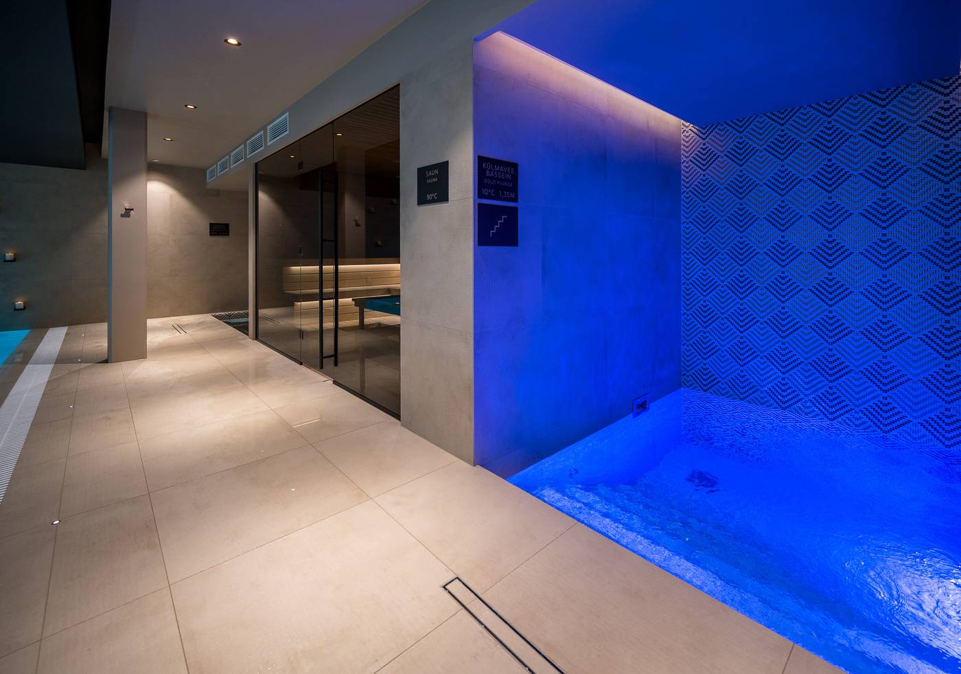 Movenpick-Hotel-Tallinn-Pool-76