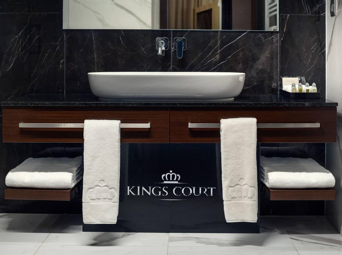 Kings-Court-Room-41