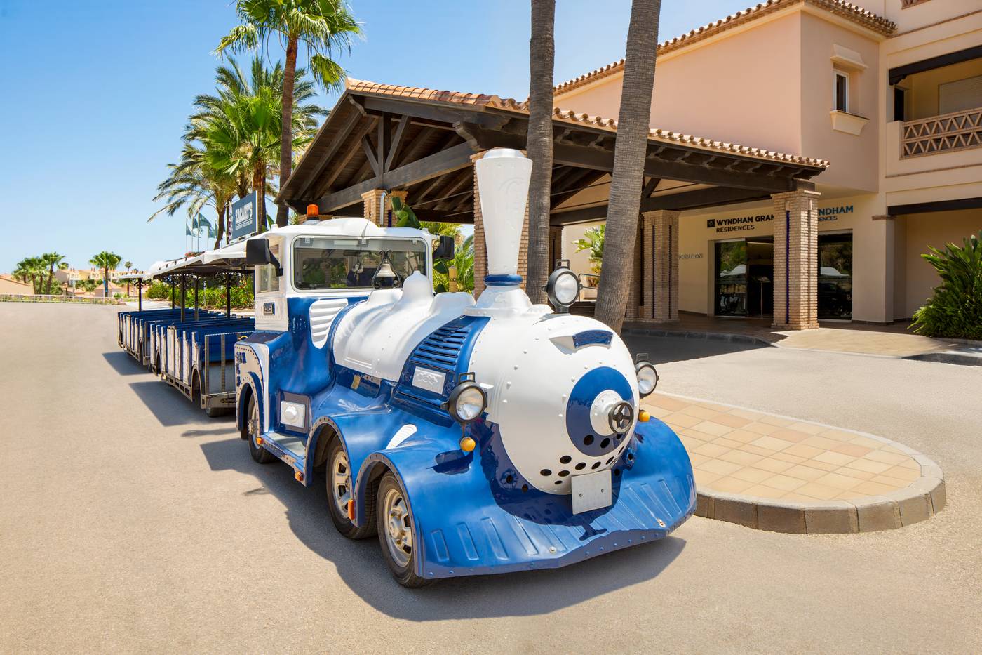 Ramada-Hotel---Suites-by-Wyndham-Costa-del-Sol-Sports-and-Entertainment-23