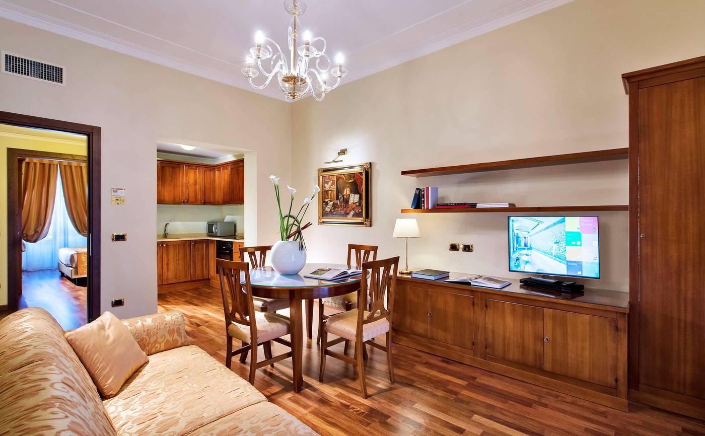 Best-Western-Plus-Hotel-Galles-Room-6