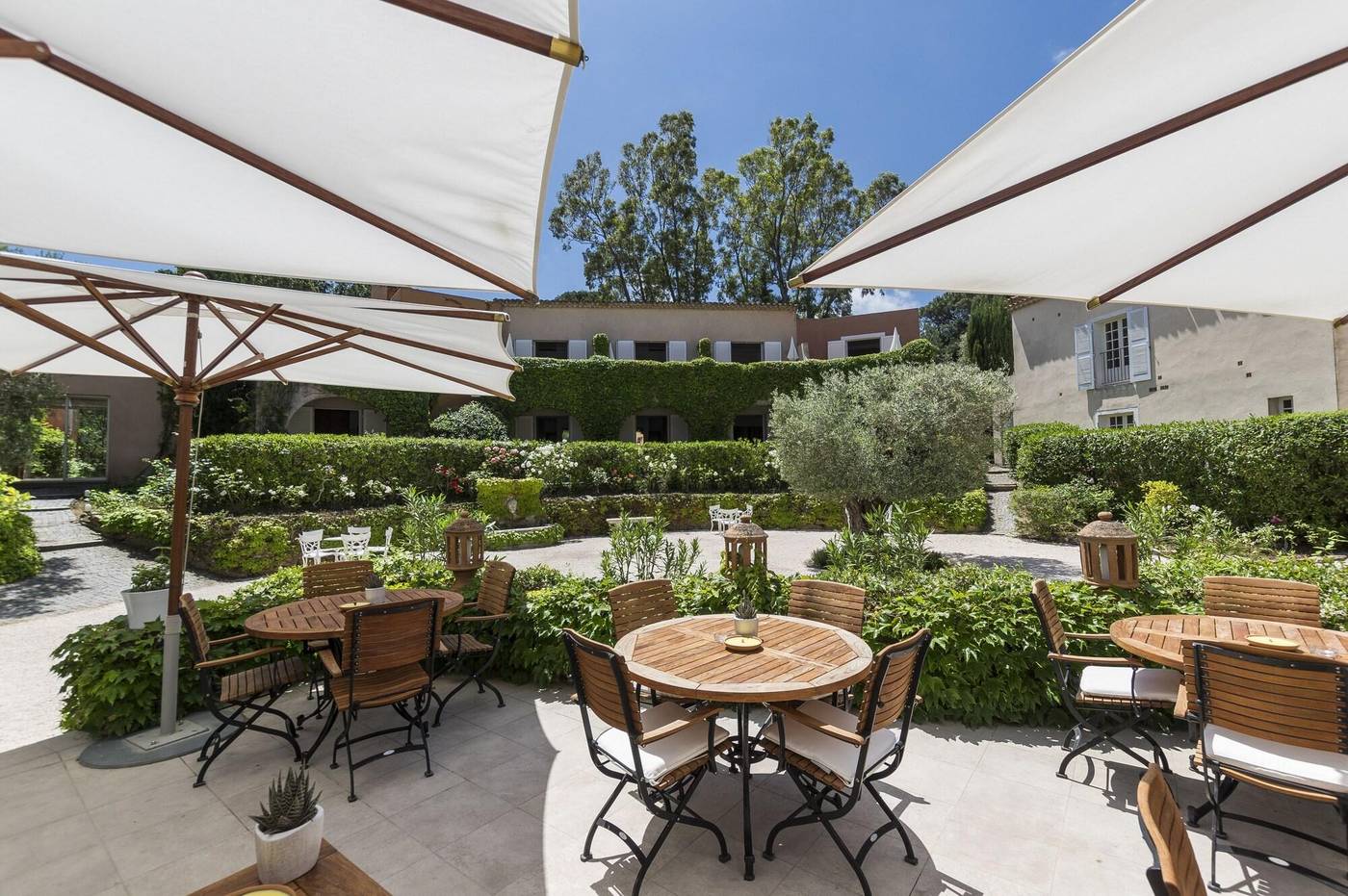 La-Mandarine-Restaurant-9