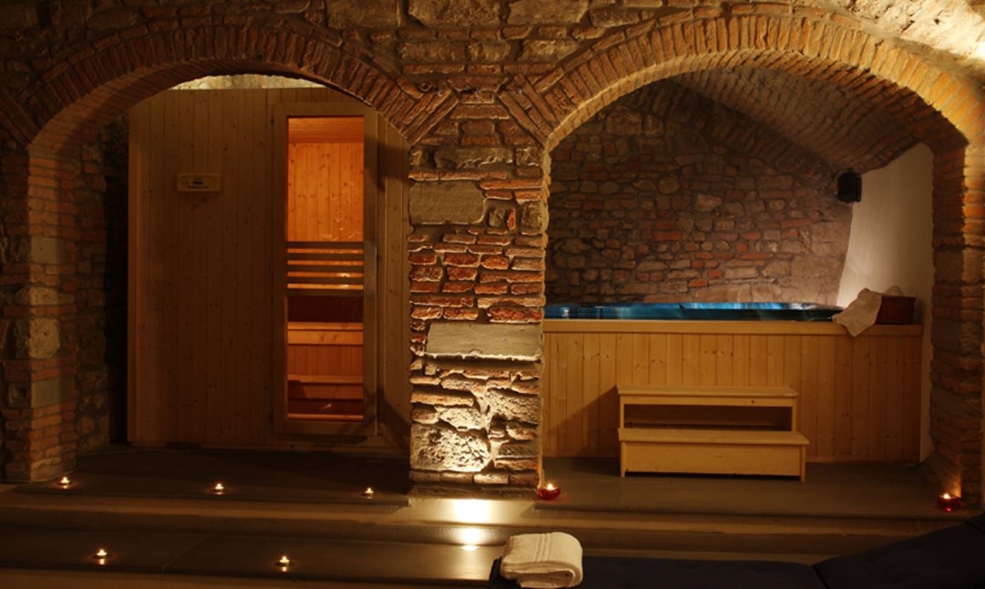 Borghese-Palace-Art-Hotel-Sports-and-Entertainment-36