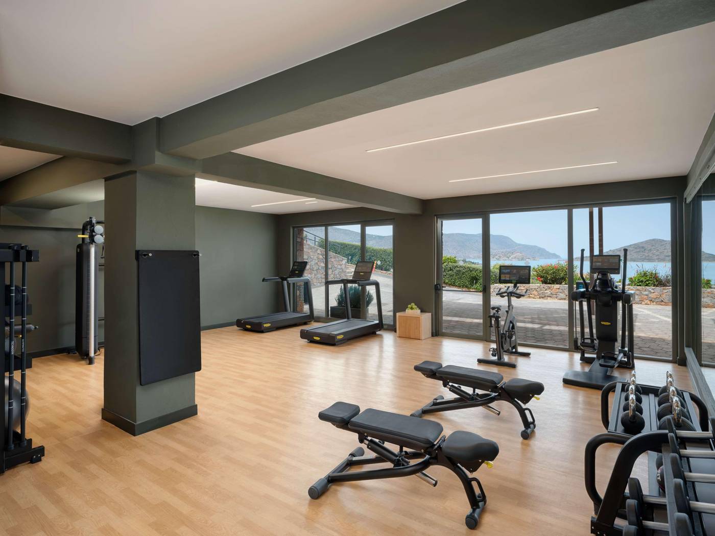 Elounda-Blue-Bay-Sports-and-Entertainment-79