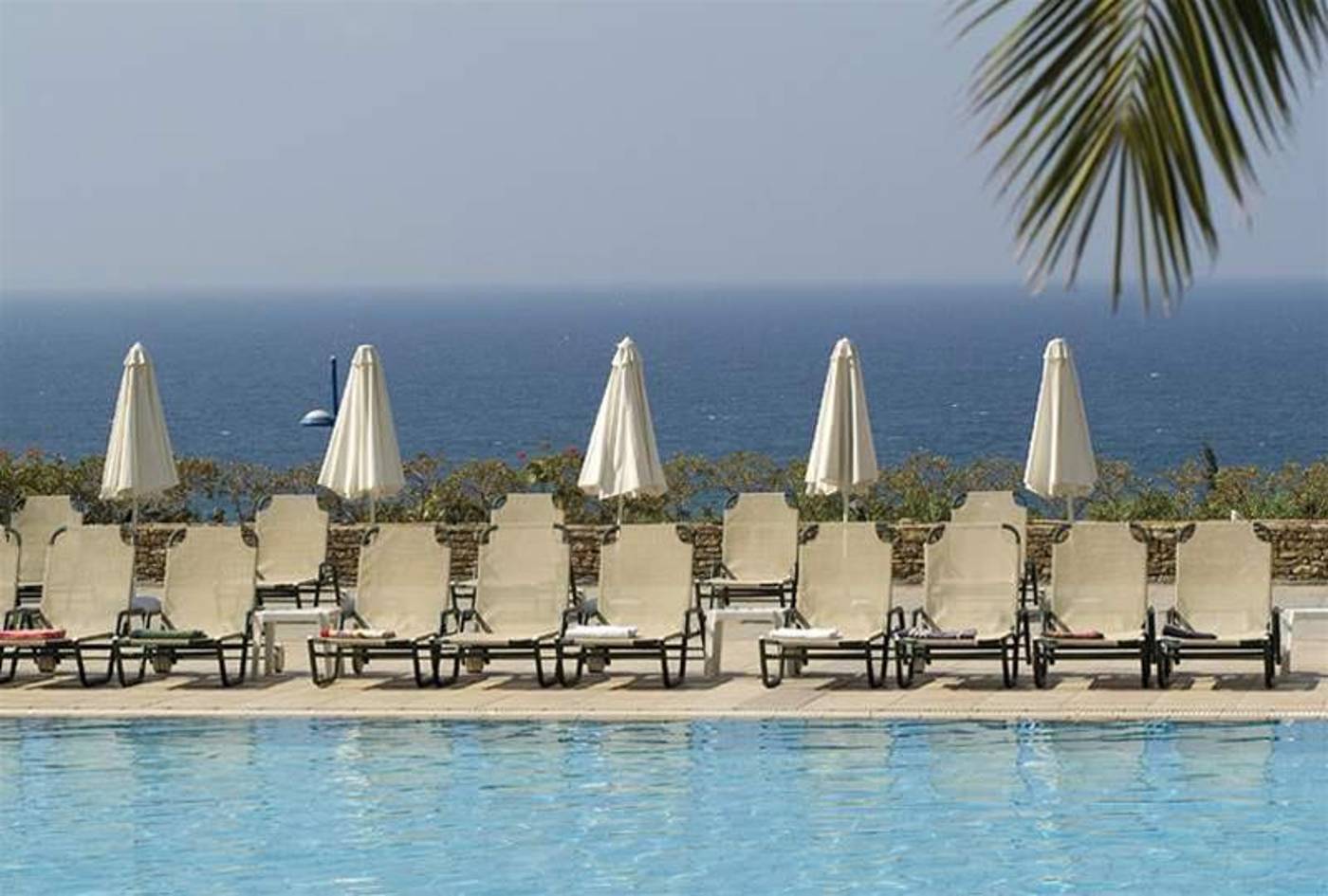 Golden-Arches-Pool-26