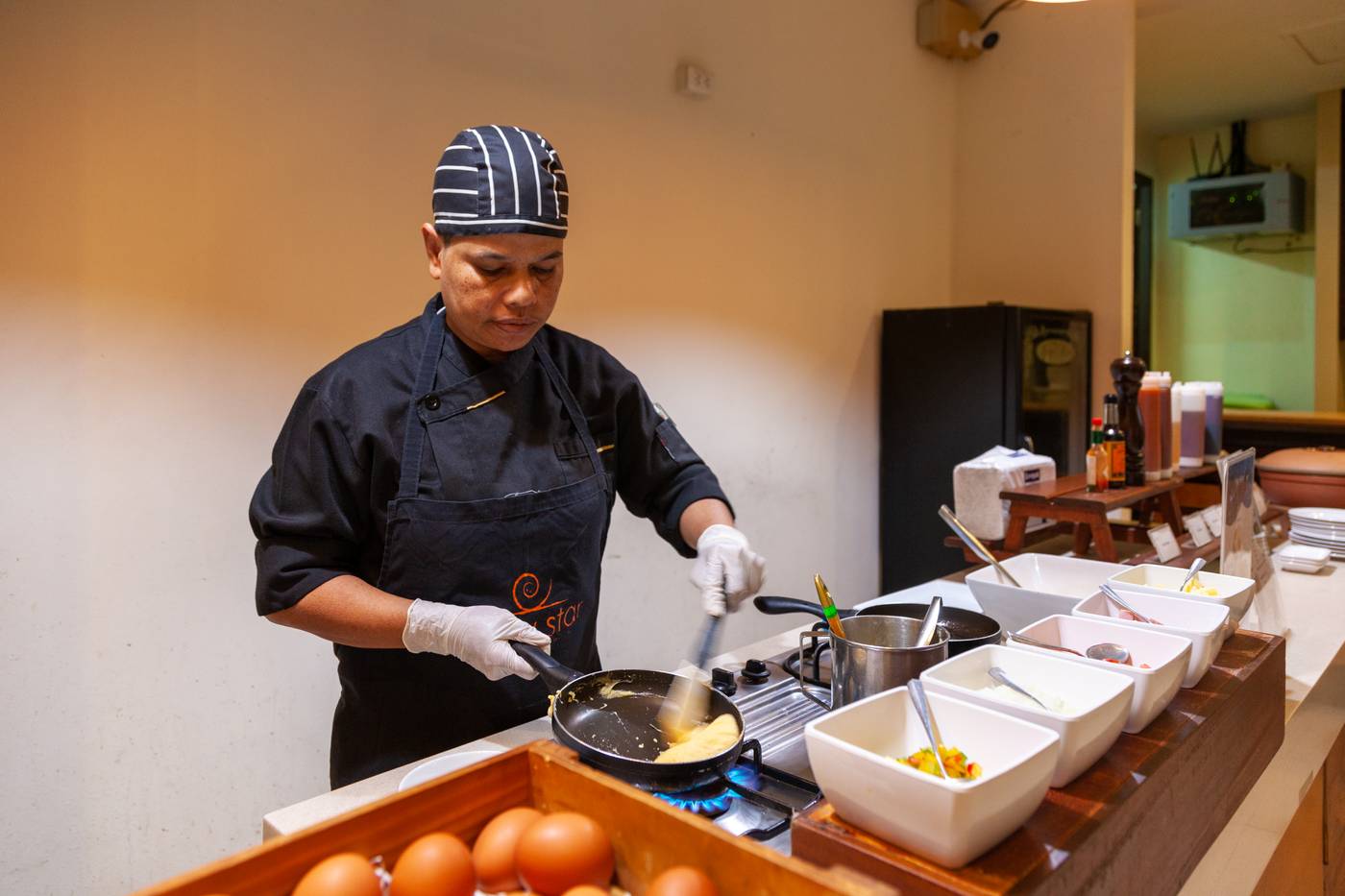 New-Star-Beach-Resort-Restaurant-55