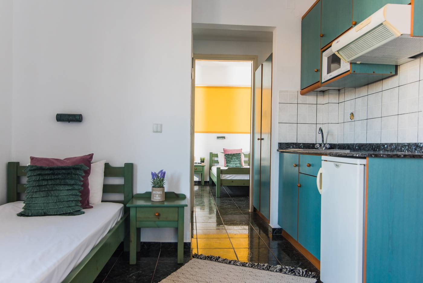Yiannis-Manos-Apartments-Room-56