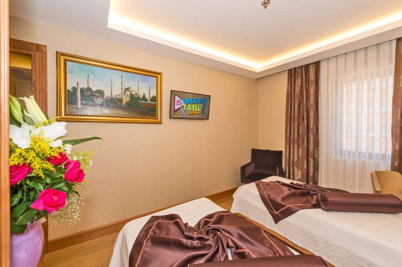 Aprilis-Gold-Hotel-Room-40