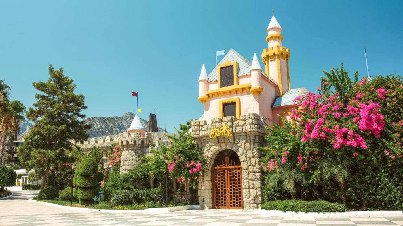 Crystal-Prestige-Elite-Sports-and-Entertainment-17