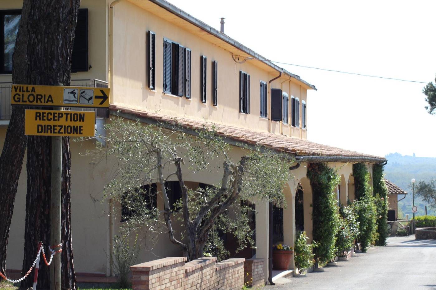La-Loggia-Villa-Gloria-General-view-53