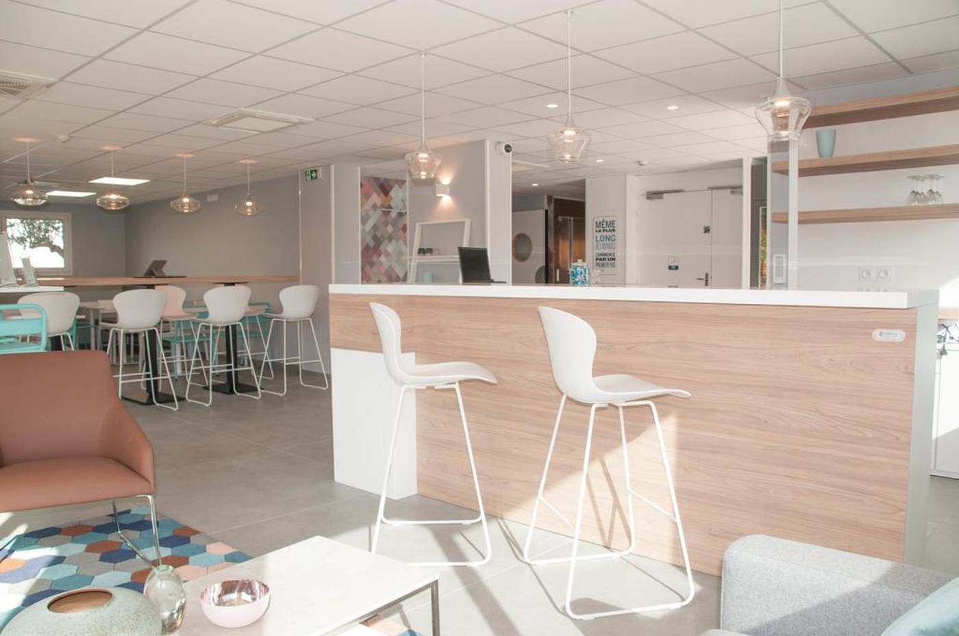 Kyriad Montpellier Saint Jean de Vedas - France - SAINT JEAN DE VEDAS - Lobby - 10