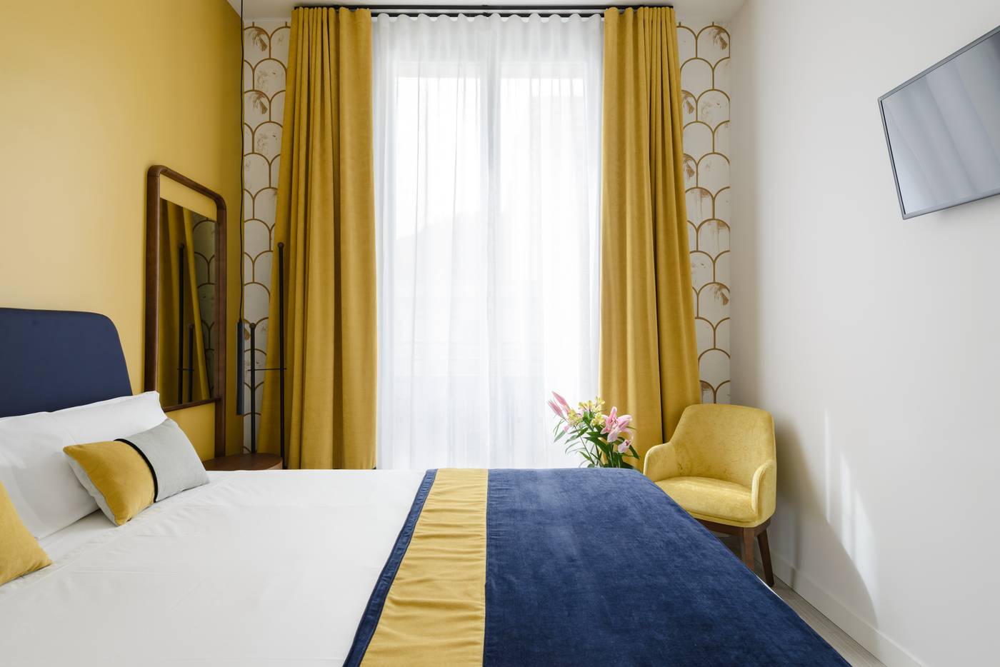 Smartrental-Collection-Gran-Via-Centric-II-Room-45