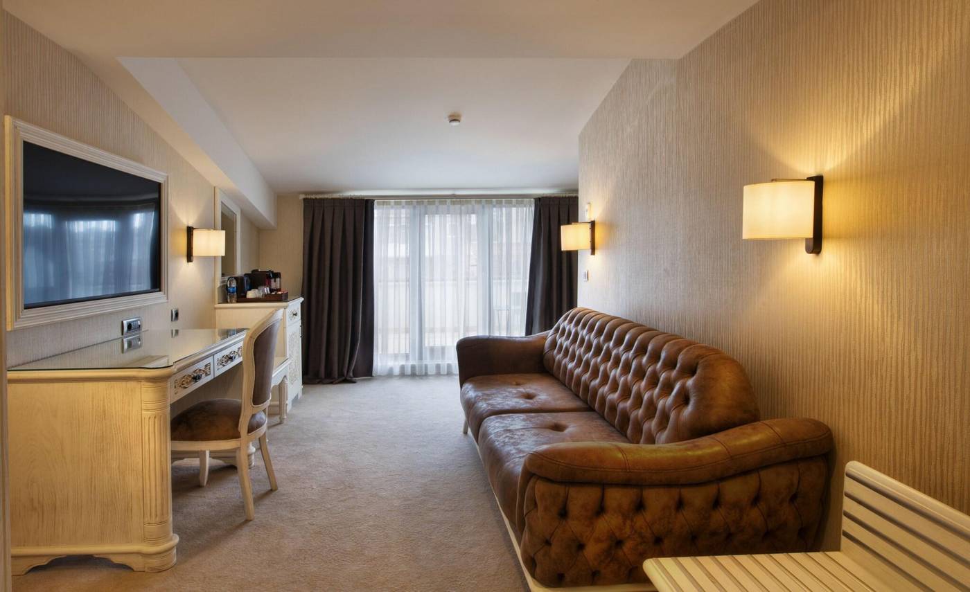 Ottomans-Life-Hotel-Deluxe-Room-33