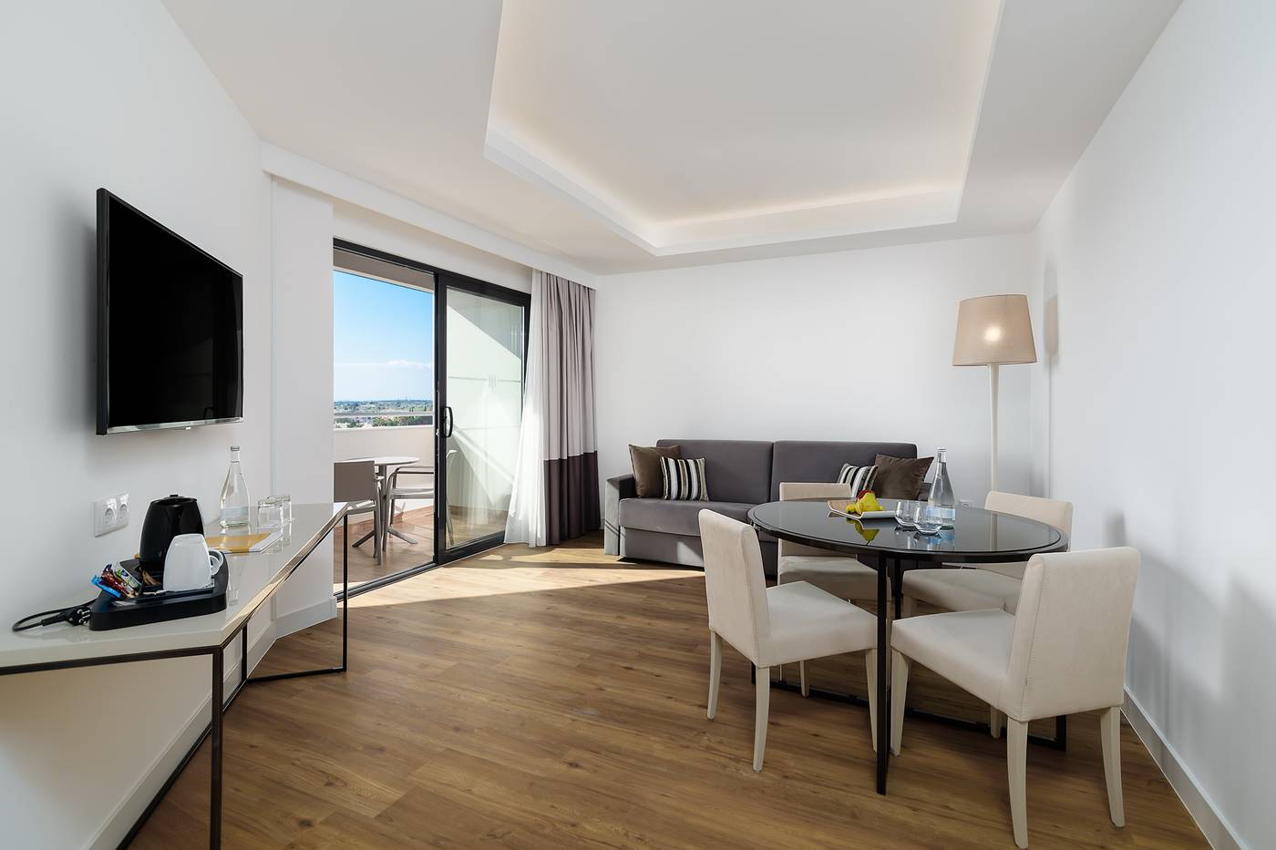 Jupiter-Albufeira-Hotel---Family---Fun-Room-26