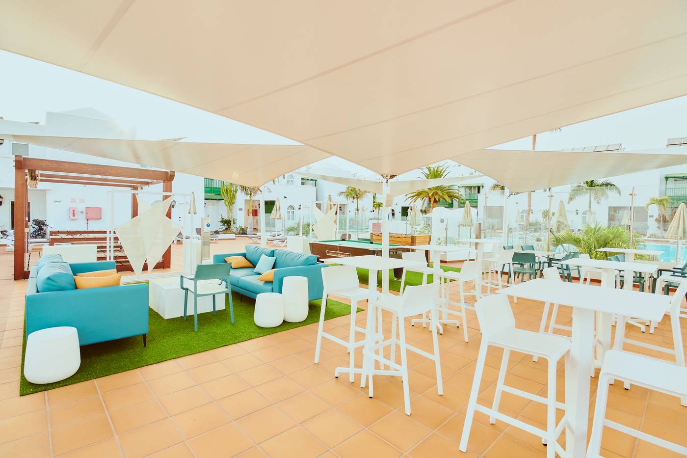 Gloria-Izaro-Club-Hotel-Bar-14