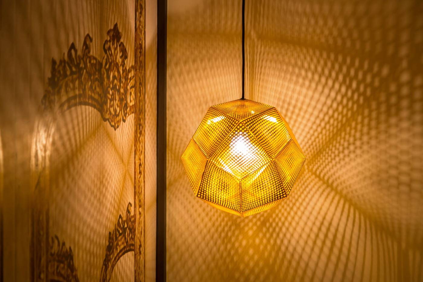 Hotel-Yllen-Eiffel-Room-18