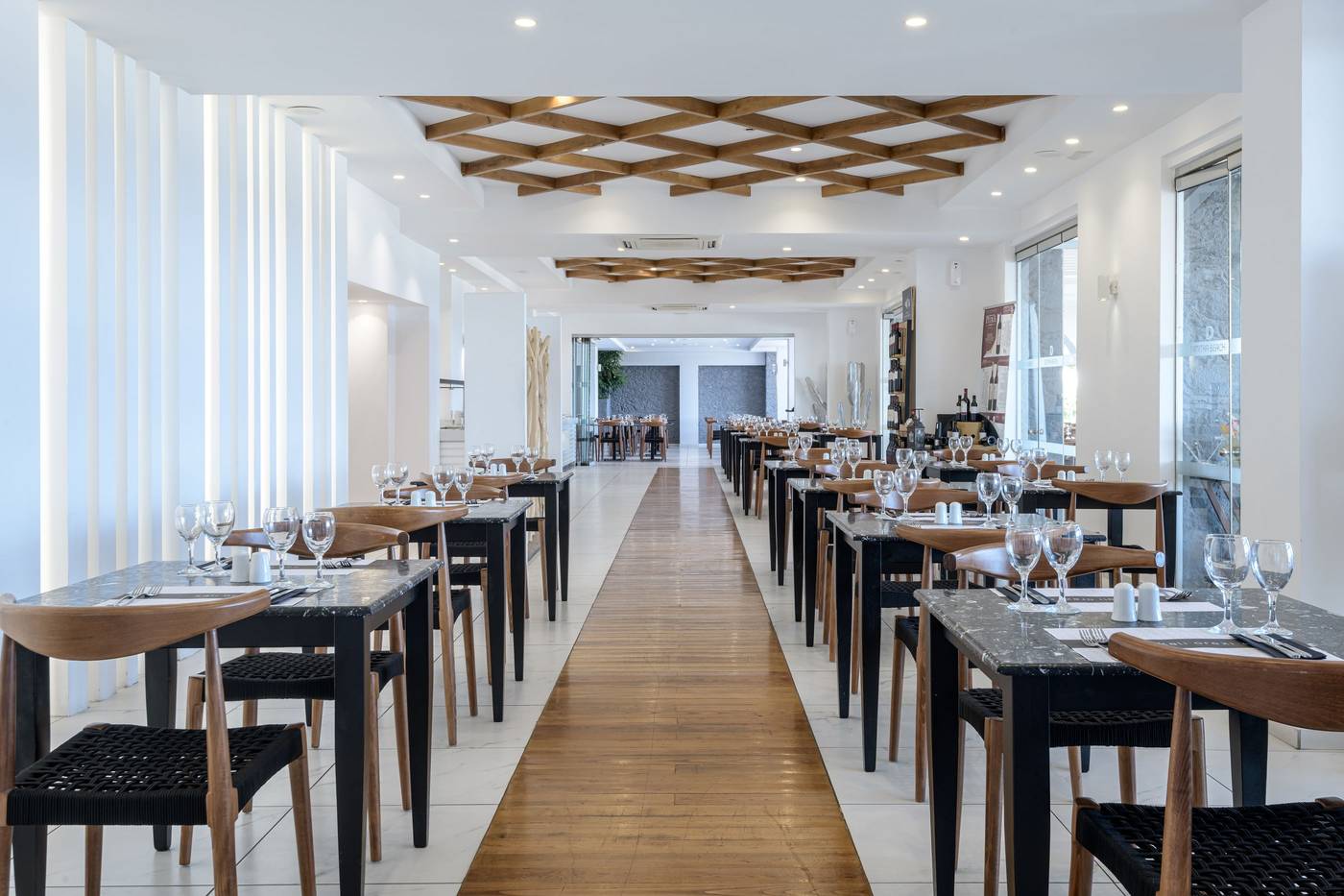 Dimitra-Beach-Resort-Restaurant-46