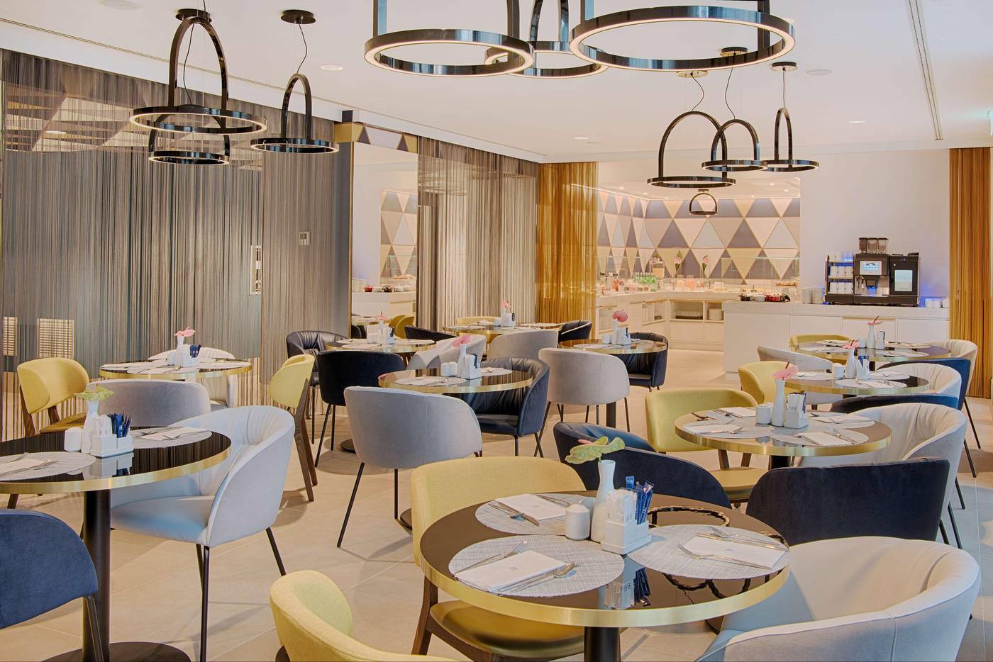 Avani-Rio-Novo-Venice-Hotel-Restaurant-20