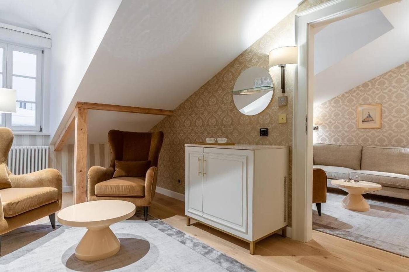 Hotel-Unicus-Palace-Old-Town---Destigo-Hotels-Room-49